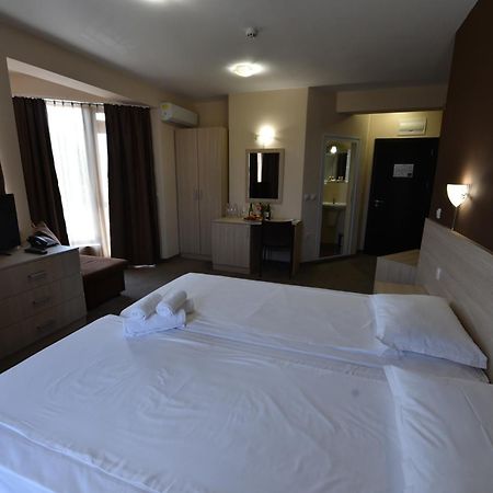 Hotel Santa Maria Obzor Exterior photo